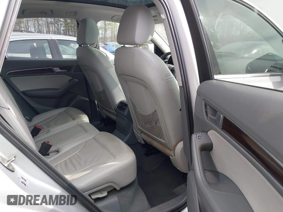 2013 Audi Q5 Premium with VIN WA1CFAFP8DA088411, listed as a IAAI auction lot 41822578 with 152,588 mi miles. Bid and sale history available at carsss.com. Image 8.