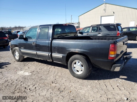 2002 Chevrolet Silverado 1500 LS with VIN 2GCEC19W521323722, listed as a Copart auction lot 42451505 with 290,758 mi miles and Salvage Title. Bid and sale history available at carsss.com. Image 2.