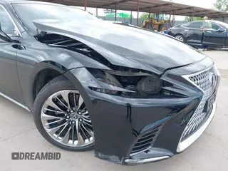 2020 Lexus LS 500 with VIN JTHD51FF1L5011017, listed as a IAAI auction lot 42061399 with 31,341 mi miles and . Bid and sale history available at DreamBid. Image 20.