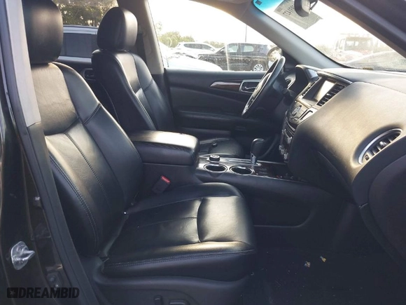 2015 Nissan Pathfinder Platinum with VIN 5N1AR2MM5FC647662, listed as a IAAI auction lot 41931427 with 97,930 mi miles. Bid and sale history available at carsss.com. Image 5.