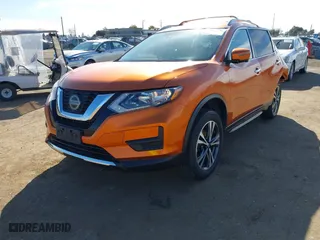 2020 Nissan Rogue SV with VIN JN8AT2MV6LW104334, listed as a IAAI auction lot 41699036 with 41,322 mi miles. Bid and sale history available at carsss.com. Image 17.