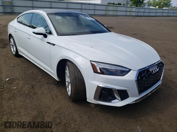 2023 Audi A5 Sportback S line Premium Plus with VIN WAUFACF56PA033193, listed as a Copart auction lot 58097893 with 2,517 mi miles. Bid and sale history available at carsss.com. Image 4.