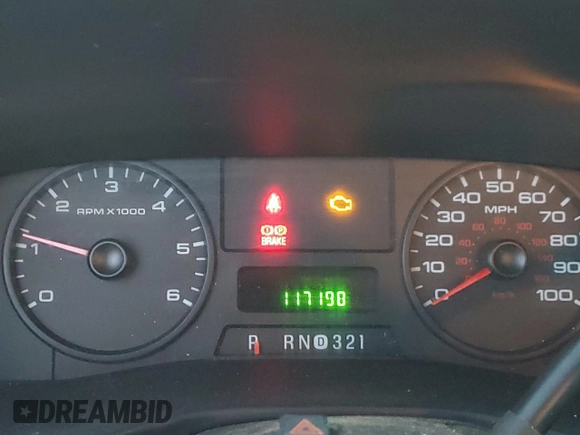 2005 Ford F-250 XL with VIN 1FTNF21585EA85013, listed as a Copart auction lot 86022804 with 117,198 mi miles and Clean Title. Bid and sale history available at DreamBid. Image 9.