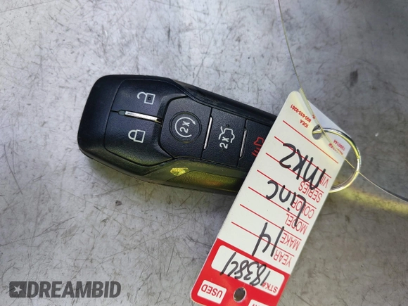 2014 Lincoln MKZ with VIN 3LN6L2GKXER817659, listed as a IAAI auction lot 40896691 with 84,164 mi miles and . Bid and sale history available at DreamBid. Image 11.