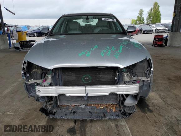 2014 Audi A6 Prestige z VIN WAUHGAFC1EN143102, wystawiony jako Copart lot #53692145 z przebiegiem 101 503 mil mil oraz Szkoda całkowita • Salvage title. Historia ofert i sprzedaży dostępna na DreamBid. Obrazek 5.