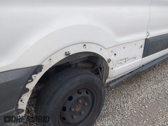 2015 Ford Transit Cargo with VIN 1FTYR2ZM4FKA94360, listed as a IAAI auction lot 41931202 with 324,881 mi miles and . Bid and sale history available at carsss.com. Image 18.