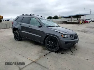 2018 Jeep Grand Cherokee Altitude with VIN 1C4RJFAG0JC250082, listed as a Copart auction lot 55940135 with 79,523 mi miles and Salvage title. Bid and sale history available at DreamBid. Image 15.