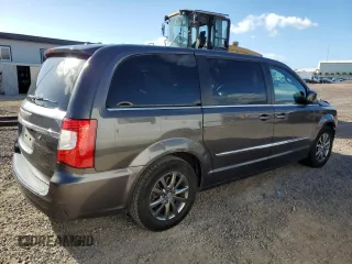 2015 Chrysler Town & Country S with VIN 2C4RC1HG9FR597654, listed as a Copart auction lot 84701374 with 79,980 mi miles and Salvage Title. Bid and sale history available at DreamBid. Image 3.