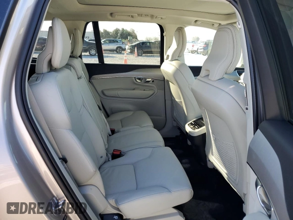 2024 Volvo XC90 Core Bright Theme with VIN YV4L12PK8R1188901, listed as a Copart auction lot 41800025 with 4,892 mi miles and Non Repairable. Bid and sale history available at carsss.com. Image 11.