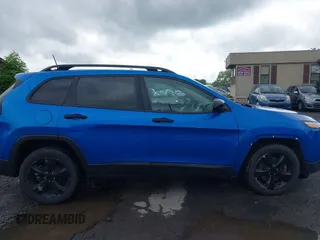 2017 Jeep Cherokee Sport with VIN 1C4PJLAB6HW617599, listed as a IAAI auction lot 42456069 with 78,773 mi miles and . Bid and sale history available at DreamBid. Image 13.