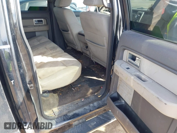 2009 Ford F-150 XL with VIN 1FTPW12V89FB42814, listed as a IAAI auction lot 41831105 with 234,982 mi miles. Bid and sale history available at carsss.com. Image 8.