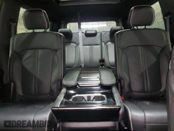2024 Jeep Grand Wagoneer Series II with VIN 1C4SJSFP0RS150097, listed as a Copart auction lot 82373194 with 21,794 mi miles and Clean title. Bid and sale history available at DreamBid. Image 10.