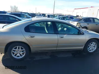 2002 Dodge Intrepid SE z VIN 2B3HD46R92H306859, wystawiony jako IAAI lot #41647392 z przebiegiem 175 608 mil mil oraz . Historia ofert i sprzedaży dostępna na DreamBid. Obrazek 13.
