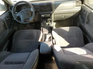 2001 Honda Passport LX z VIN 4S6CK58WX14410363, wystawiony jako Copart lot #77500294 z przebiegiem 195 272 mil mil oraz Czysty tytuł • Clean title. Historia ofert i sprzedaży dostępna na DreamBid. Obrazek 8.