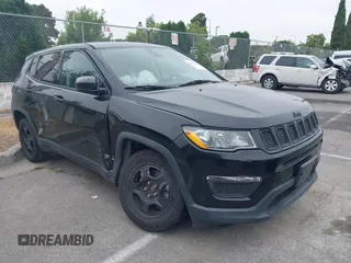 2018 Jeep Compass Sport with VIN 3C4NJCAB2JT250946, listed as a IAAI auction lot 42444503 with 159,960 mi miles and . Bid and sale history available at DreamBid. Image 1.