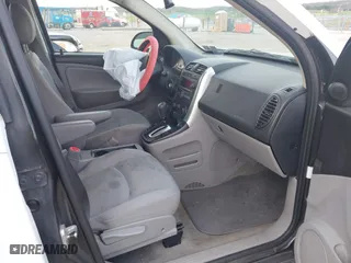 2007 Saturn VUE I4 with VIN 5GZCZ33D97S839063, listed as a IAAI auction lot 42044209 with 97,176 mi miles. Bid and sale history available at carsss.com. Image 5.