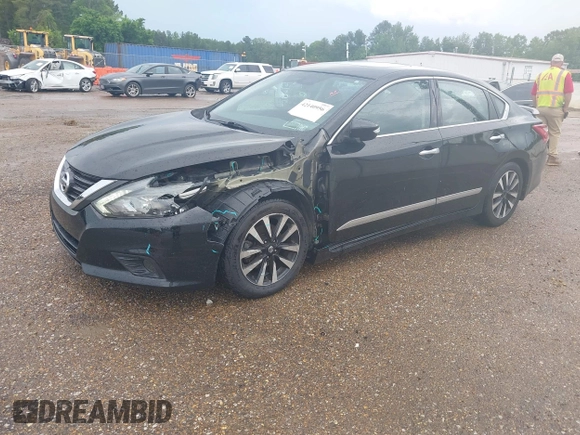 2017 Nissan Altima SR z VIN 1N4AL3AP4HC489298, wystawiony jako IAAI lot #42140956 z przebiegiem 96 126 mil mil oraz . Historia ofert i sprzedaży dostępna na DreamBid. Obrazek 18.