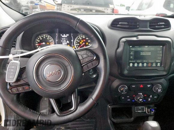 2018 Jeep Renegade Latitude z VIN ZACCJABB9JPH97519, wystawiony jako Copart lot #53047905 z przebiegiem 132 007 mil mil oraz Szkoda całkowita • Salvage title. Historia ofert i sprzedaży dostępna na DreamBid. Obrazek 8.
