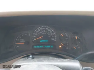 2003 Chevrolet Tahoe LT with VIN 1GNEC13Z63J126611, listed as a IAAI auction lot 41300437 with 313,885 mi miles. Bid and sale history available at carsss.com. Image 7.