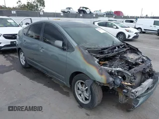 2004 Toyota Prius with VIN JTDKB20U840019578, listed as a IAAI auction lot 42045925 with Not Provided miles and . Bid and sale history available at DreamBid. Image 1.