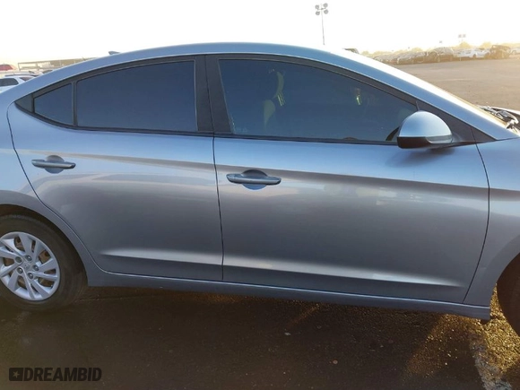 2017 Hyundai Elantra SE with VIN 5NPD74LF2HH093719, listed as a IAAI auction lot 40981133 with 173,325 mi miles. Bid and sale history available at carsss.com. Image 14.