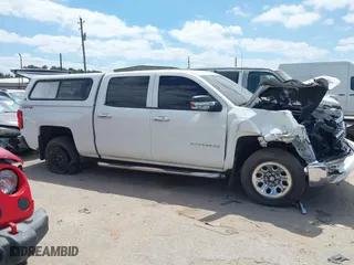 2014 Chevrolet Silverado 1500 LT with VIN 3GCUKREH6EG348306, listed as a IAAI auction lot 42025961 with 144,893 mi miles. Bid and sale history available at carsss.com. Image 13.