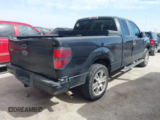 2014 Ford F-150 XL z VIN 1FTEX1CM2EKD58069, wystawiony jako IAAI lot #41783390 z przebiegiem 181 398 mil mil oraz . Historia ofert i sprzedaży dostępna na DreamBid. Obrazek 4.
