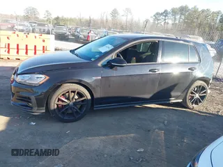 2019 Volkswagen GTI S z VIN 3VW5T7AU2KM006290, wystawiony jako IAAI lot #41629562 z przebiegiem 69 085 mil mil oraz . Historia ofert i sprzedaży dostępna na DreamBid. Obrazek 14.