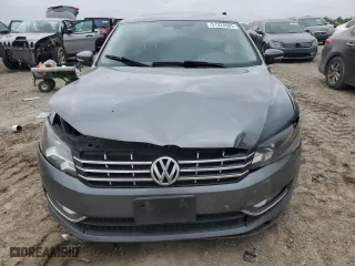 2015 Volkswagen Passat 2.0L TDI SEL Premium with VIN 1VWCV7A34FC067060, listed as a Copart auction lot 51324685 with 231,302 mi miles and Salvage Title. Bid and sale history available at carsss.com. Image 5.