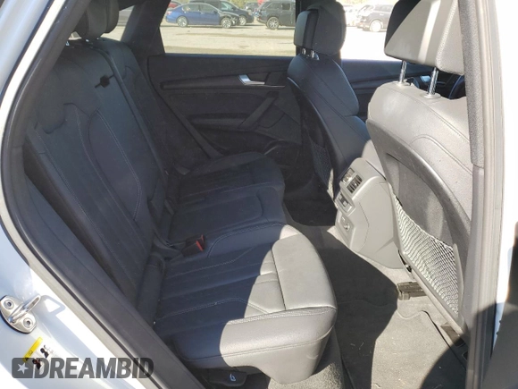 2021 Audi Q5 Sportback Premium Plus with VIN WA15AAFY8M2083428, listed as a Copart auction lot 74884974 with 39,937 mi miles and Non repairable. Bid and sale history available at DreamBid. Image 11.