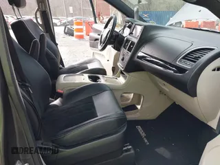 2014 Dodge Grand Caravan SXT with VIN 2C4RDGCG6ER376714, listed as a IAAI auction lot 41828025 with 172,285 mi miles and . Bid and sale history available at DreamBid. Image 5.