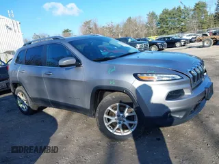 2018 Jeep Cherokee Latitude Plus with VIN 1C4PJMLB6JD526661, listed as a IAAI auction lot 41868189 with 138,572 mi miles and . Bid and sale history available at DreamBid. Image 13.