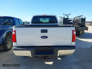 2015 Ford Super Duty F-250 SRW XLT with VIN 1FT7X2BT3FED17666, listed as a IAAI auction lot 41413915 with 87,618 mi miles. Bid and sale history available at carsss.com. Image 15.