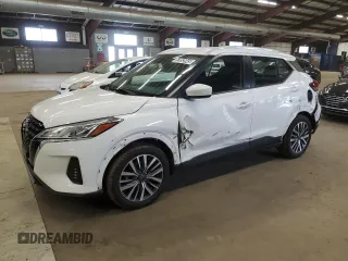 2022 Nissan Kicks SV with VIN 3N1CP5CV9NL523317, listed as a Copart auction lot 52853945 with 100,024 mi miles and Clean Title. Bid and sale history available at carsss.com. Image 1.