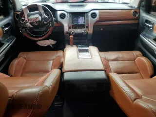 2015 Toyota Tundra Platinum z VIN 5TFAY5F16FX452447, wystawiony jako Copart lot #47127075 z przebiegiem 98 321 mil mil oraz Szkoda całkowita • Salvage title. Historia ofert i sprzedaży dostępna na DreamBid. Obrazek 8.