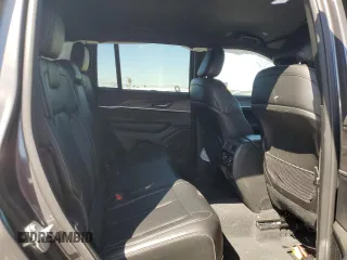 2024 Jeep Grand Cherokee Limited z VIN 1C4RJHBG2RC238800, wystawiony jako Copart lot #64044345 z przebiegiem 4 890 mil mil oraz Czysty tytuł • Clean title. Historia ofert i sprzedaży dostępna na DreamBid. Obrazek 11.