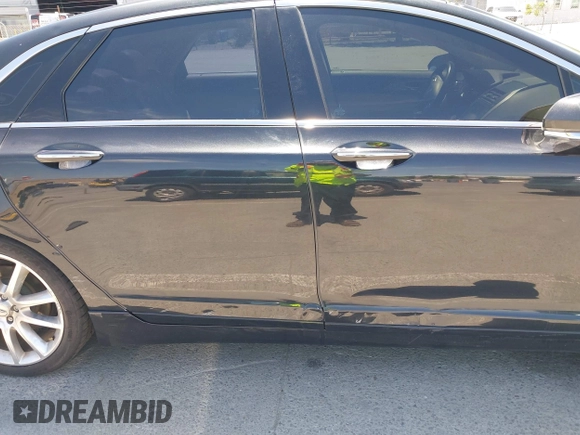2015 Lincoln MKZ Hybrid z VIN 3LN6L2LU2FR614175, wystawiony jako IAAI lot #42381184 z przebiegiem 221 943 mil mil oraz . Historia ofert i sprzedaży dostępna na DreamBid. Obrazek 6.