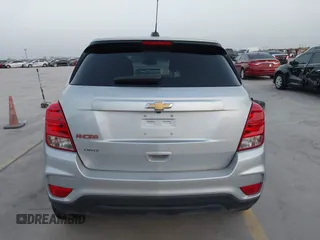 2020 Chevrolet Trax LS with VIN 3GNCJKSB0LL317926, listed as a IAAI auction lot 41802701 with 58,569 mi miles. Bid and sale history available at carsss.com. Image 16.