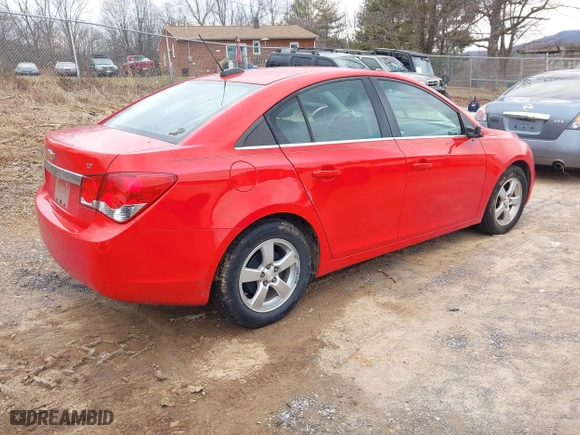 2015 Chevrolet Cruze LT with VIN 1G1PC5SB4F7160120, listed as a IAAI auction lot 41597895 with 79,360 mi miles. Bid and sale history available at carsss.com. Image 4.