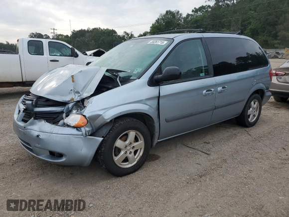 2006 Dodge Caravan SXT with VIN 1D4GP45R26B607591, listed as a Copart auction lot 55261715 with 174,486 mi miles and Salvage Title. Bid and sale history available at DreamBid. Image 1.