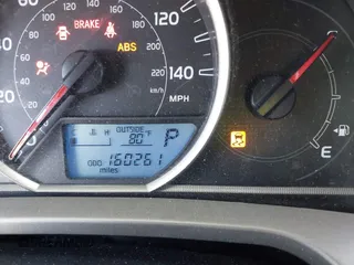 2013 Toyota RAV4 LE with VIN 2T3ZFREV4DW015598, listed as a IAAI auction lot 42087213 with 160,261 mi miles and . Bid and sale history available at carsss.com. Image 15.