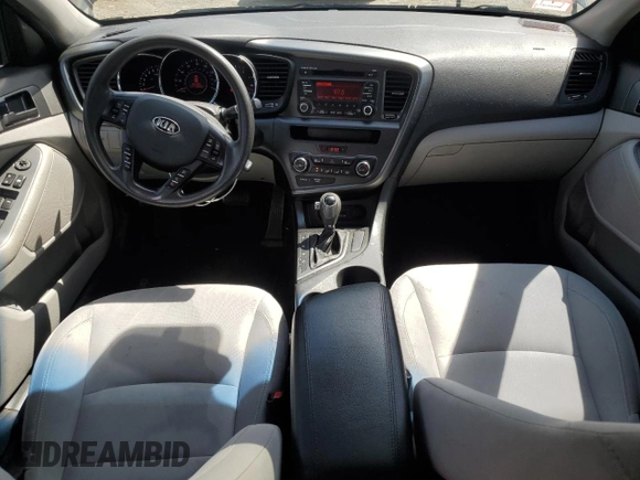 2013 Kia Optima LX z VIN 5XXGM4A75DG255625, wystawiony jako Copart lot #58465665 z przebiegiem 124 947 mil mil oraz Czysty tytuł • Clean title. Historia ofert i sprzedaży dostępna na DreamBid. Obrazek 8.