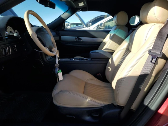 2004 Ford Thunderbird Deluxe with VIN 1FAHP60A54Y102174, listed as a Copart auction lot 47408125 with 16,517 mi miles and Salvage Title. Bid and sale history available at carsss.com. Image 7.