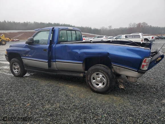 1995 Dodge Ram 1500 with VIN 1B7HF16Z8SS269139, listed as a Copart auction lot 84119694 with 59,838 mi miles and Salvage Title. Bid and sale history available at carsss.com. Image 2.