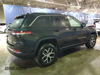 2024 Jeep Grand Cherokee Limited z VIN 1C4RJHBG7RC166637, wystawiony jako Copart lot #47557925 z przebiegiem 5 551 mil mil oraz Szkoda całkowita • Salvage title. Historia ofert i sprzedaży dostępna na DreamBid. Obrazek 3.