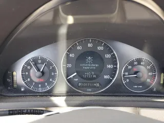 2008 Mercedes-Benz CLK 350 with VIN WDBTK56F18T089313, listed as a Copart auction lot 49496485 with 101,711 mi miles and Salvage title. Bid and sale history available at DreamBid. Image 9.
