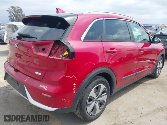 2017 Kia Niro LX with VIN KNDCB3LC1H5101819, listed as a IAAI auction lot 42064528 with 119,199 mi miles. Bid and sale history available at carsss.com. Image 4.