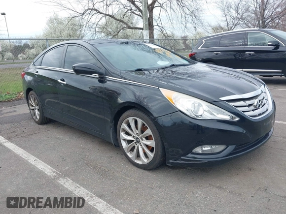 2012 Hyundai Sonata Limited with VIN 5NPEC4AB6CH415612, listed as a IAAI auction lot 41975318 with 108,672 mi miles and . Bid and sale history available at carsss.com. Image 12.