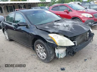 2012 Nissan Altima S z VIN 1N4AL2AP4CN575489, wystawiony jako IAAI lot #42362959 z przebiegiem 173 805 mil mil oraz . Historia ofert i sprzedaży dostępna na DreamBid. Obrazek 1.