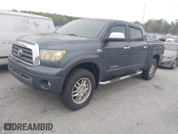 2007 Toyota Tundra Limited z VIN 5TBEV58197S459237, wystawiony jako IAAI lot #41852184 z przebiegiem 339 929 mil mil oraz . Historia ofert i sprzedaży dostępna na DreamBid. Obrazek 17.